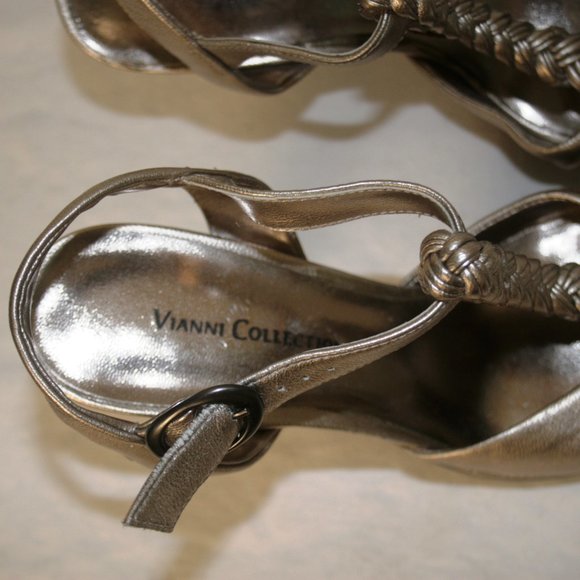 Metallic Tone T-Strap Shoes - Picture 8 of 10